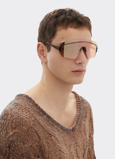 Ferrari sunglasses in antique gold metal with rose gold mirrored lenses Ferrari Ferrari sunglasses in antique gold metal with rose gold mirrored lenses Gold LA0LKf