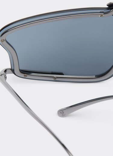 Ferrari Ferrari Sonnenbrille mit grauen, silberfarben verspiegelten Gläsern Silber F1004f