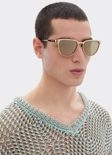 Ferrari Lunettes de soleil Ferrari en métal doré avec verres dorés miroirs Oro LA0LCf