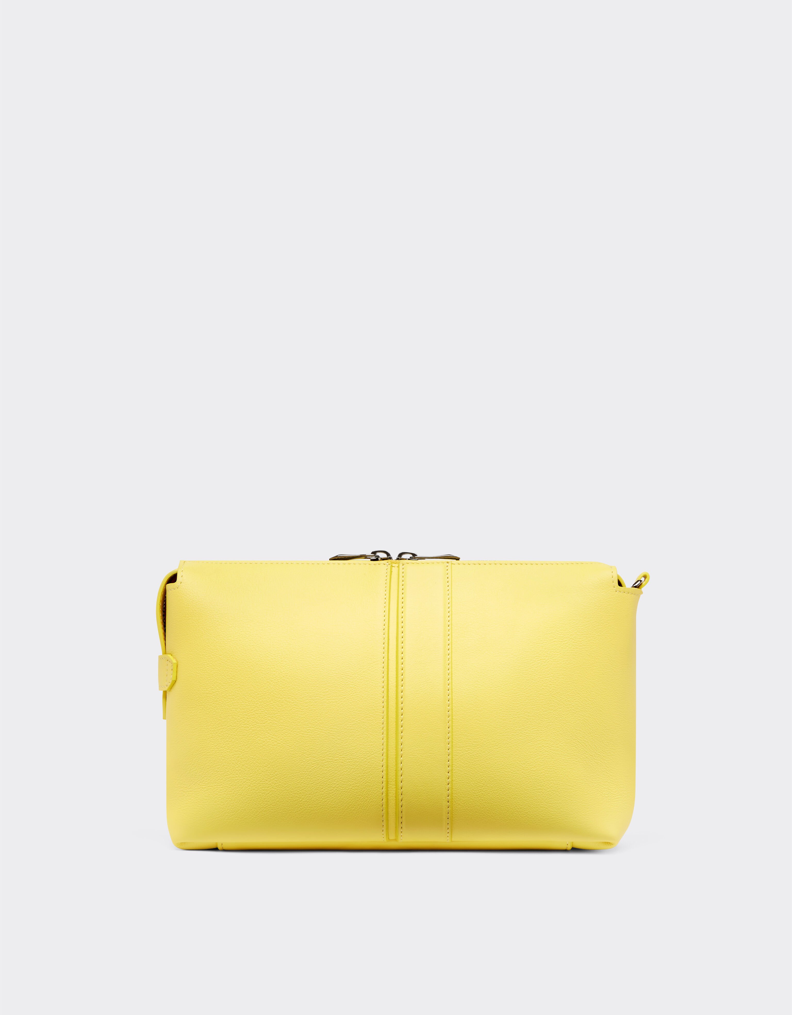 Ferrari Tasche aus genarbtem Leder mit Reißverschluss Giallo Modena 22124f