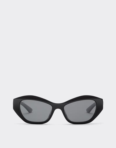 Lunettes de soleil Ferrari en acétate noir brillant avec verres noirs polarisés Ferrari Lunettes de soleil Ferrari en acétate noir brillant avec verres noirs polarisés Nero LA0L2f