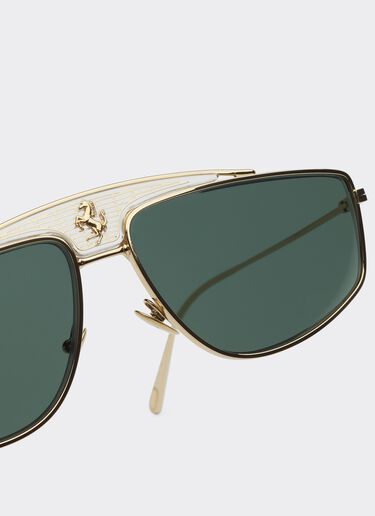 Ferrari Ferrari sunglasses with dark green lenses Gold F0410f