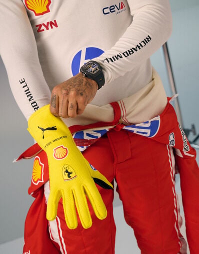 Ferrari Hamilton Replica Racing Gloves GP Silverstone 2026 Yellow LA0GL1084EXT0001f