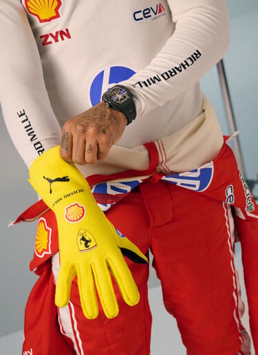 Ferrari Gants de course Hamilton Replica GP Silverstone 2026 Yellow LA0GL1084EXT0001f