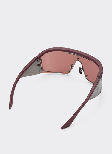 Ferrari Gafas de sol Ferrari de edición limitada de metal y cuero con cristales rojo oscuro Rojo oscuro LA0F5f