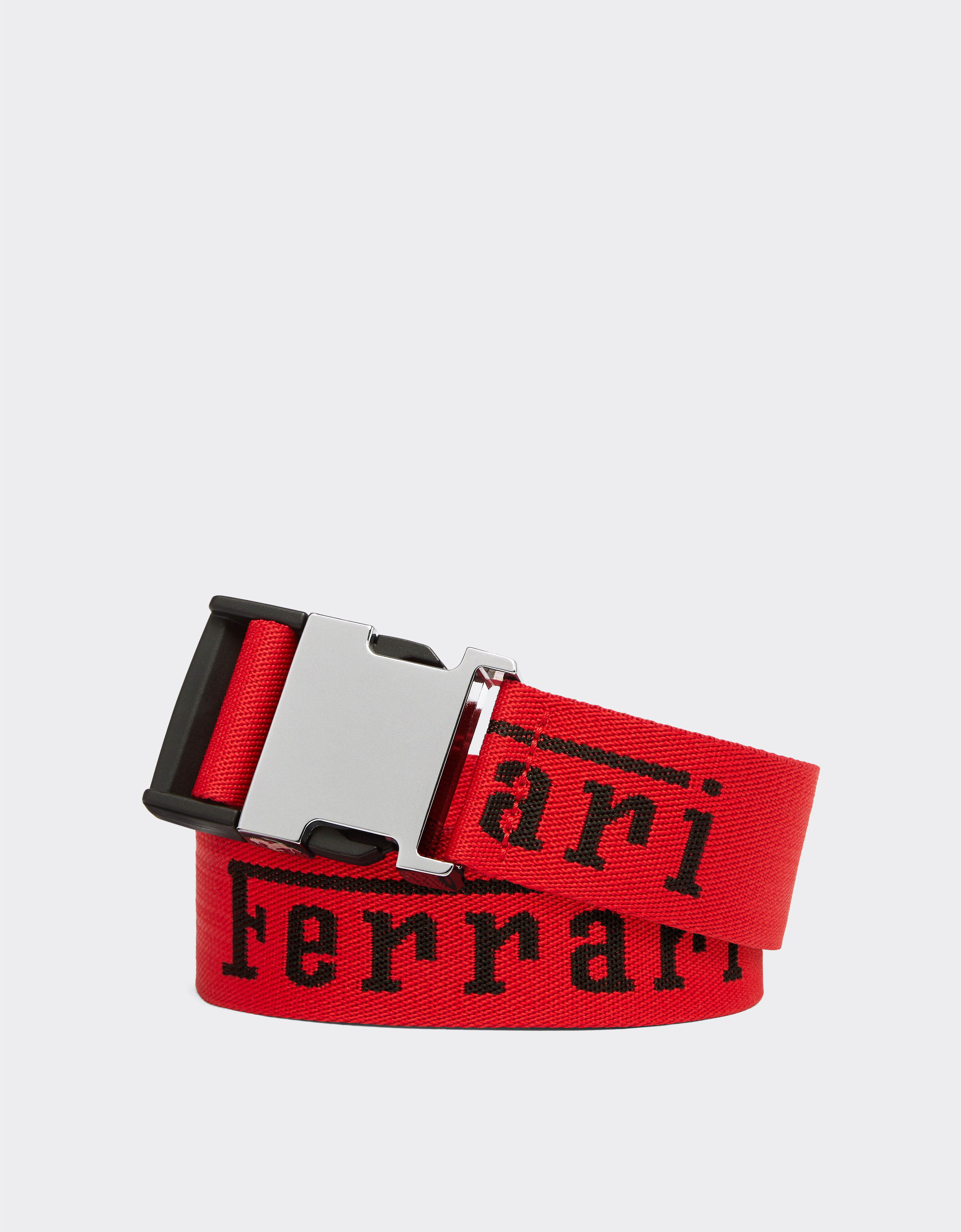 ${brand} Cinturón de jacquard con el logotipo de Ferrari ${colorDescription} ${masterID}