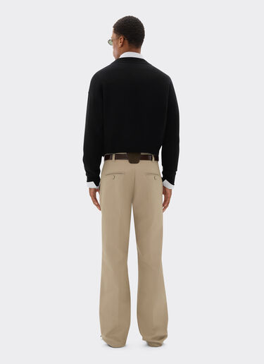 Maglia in lana e cashmere con logo Ferrari Maglia in lana e cashmere con logo Nero 21204f