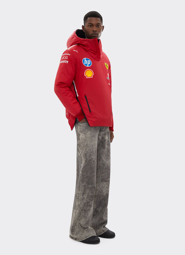 Ferrari 2025 Veste réversible Team Puma pour la Scuderia Ferrari HP Rouge LA068f