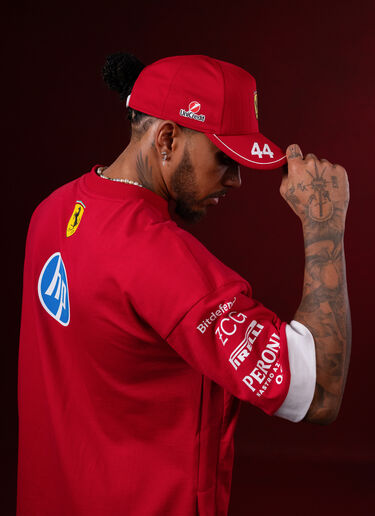 Ferrari 2025 T-shirt piloti Puma per Scuderia Ferrari HP Rosso Corsa LA01Rf