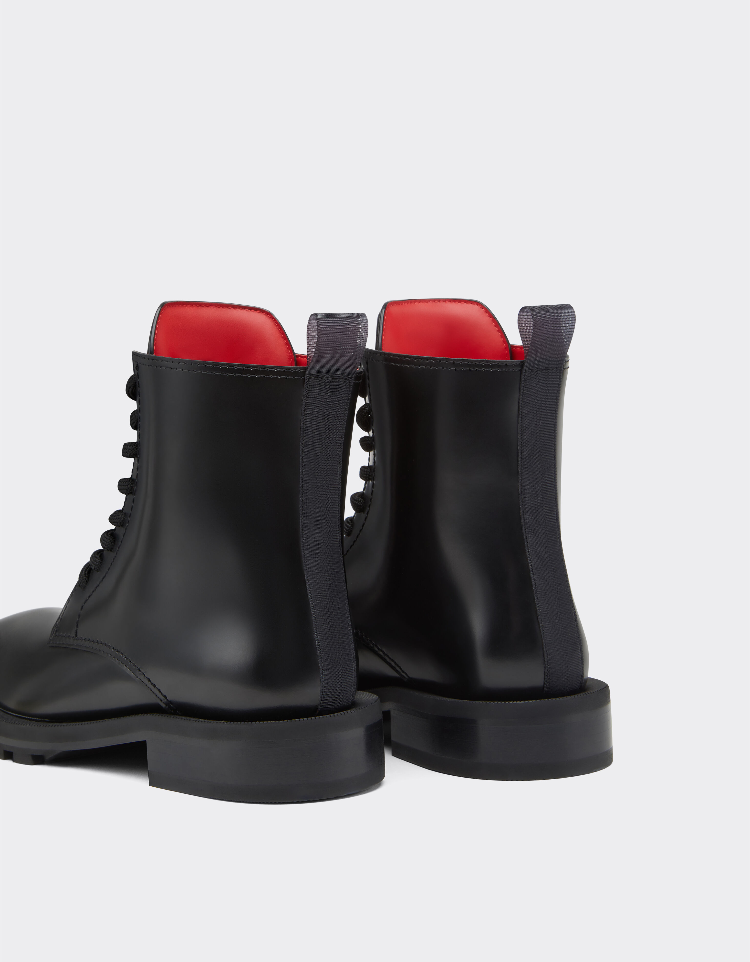 Boots ferrari black shop