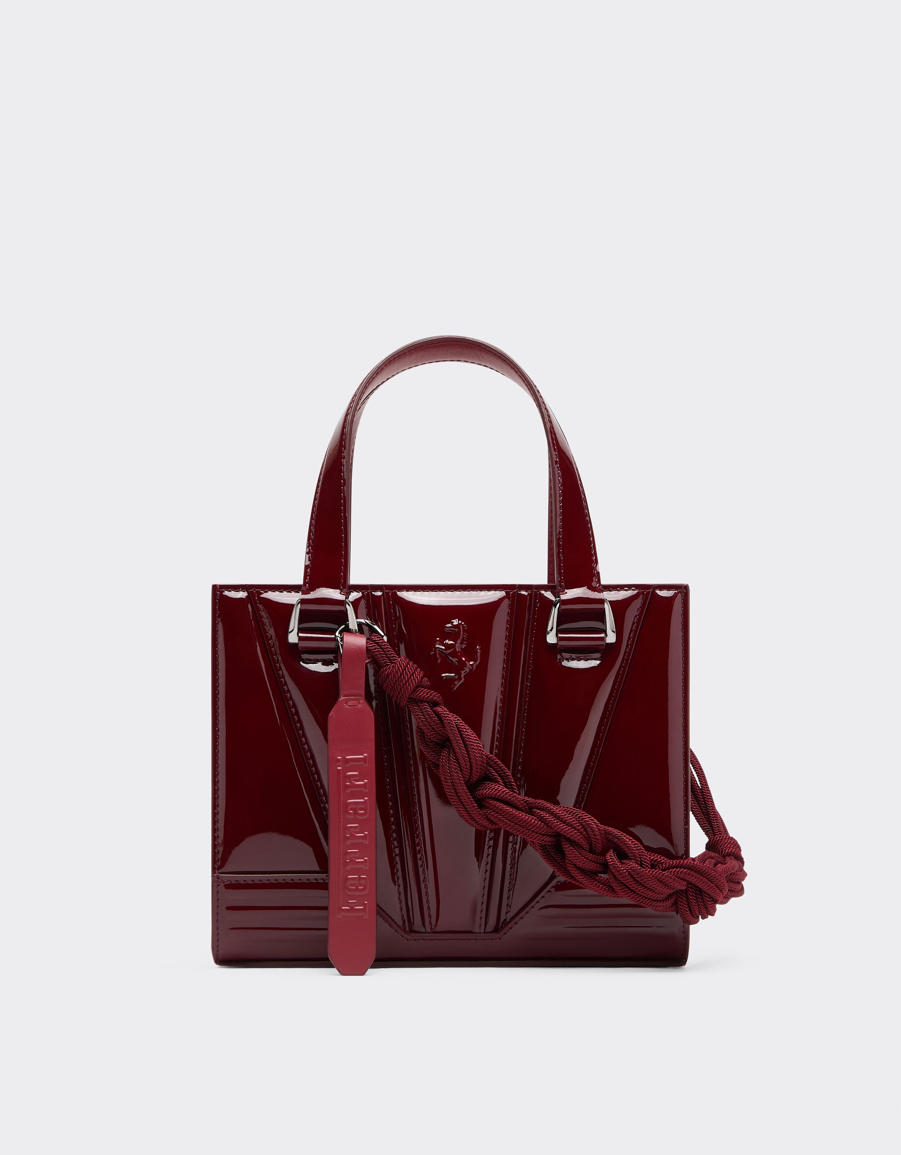 Ferrari GT mini bolso tote Reacondicionado por Ferrari en charol con scooby Burdeos 49876f