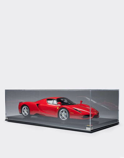 Ferrari Enzo model in 1:8 scale Ferrari Ferrari Enzo model in 1:8 scale MULTICOLOUR L4067f