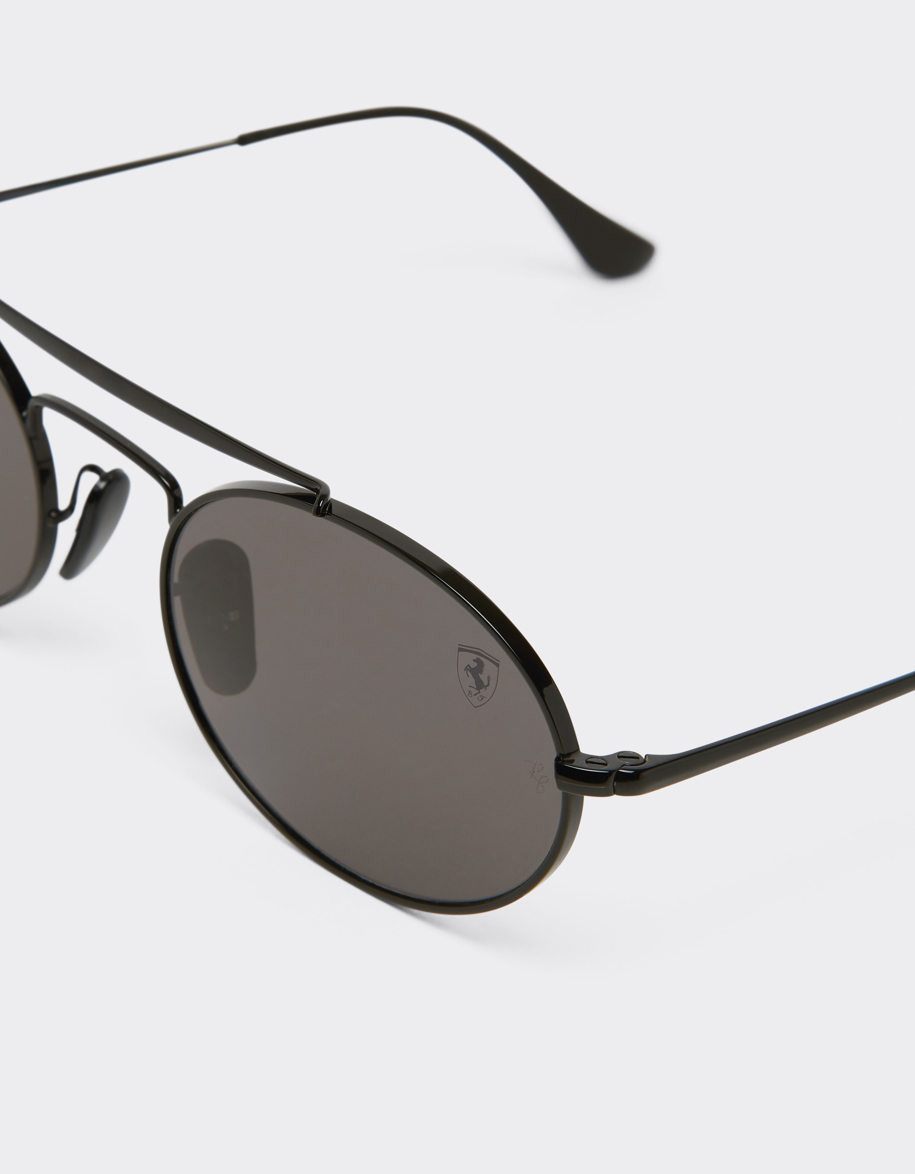 Ferrari Ray-Ban for Scuderia Ferrari RB3775M in black metal with dark grey lenses Black LA0EEf