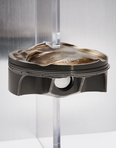Ferrari Original F1 piston from 2011 Silver 51383f