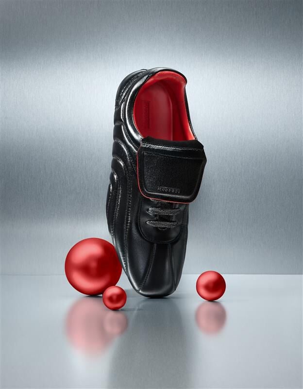 Sneaker da corsa in pelle effetto bagnato Ferrari Sneaker da corsa in pelle effetto bagnato Nero 49403f