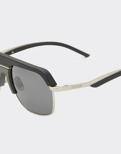 Ferrari Ferrari sunglasses in matte silver metal with gray polarized lenses Black LA0EQf