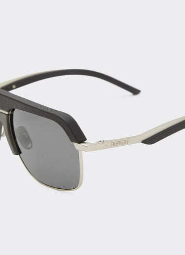 Ferrari sunglasses in matte silver metal with gray polarized lenses Ferrari Ferrari sunglasses in matte silver metal with gray polarized lenses Black LA0EQf