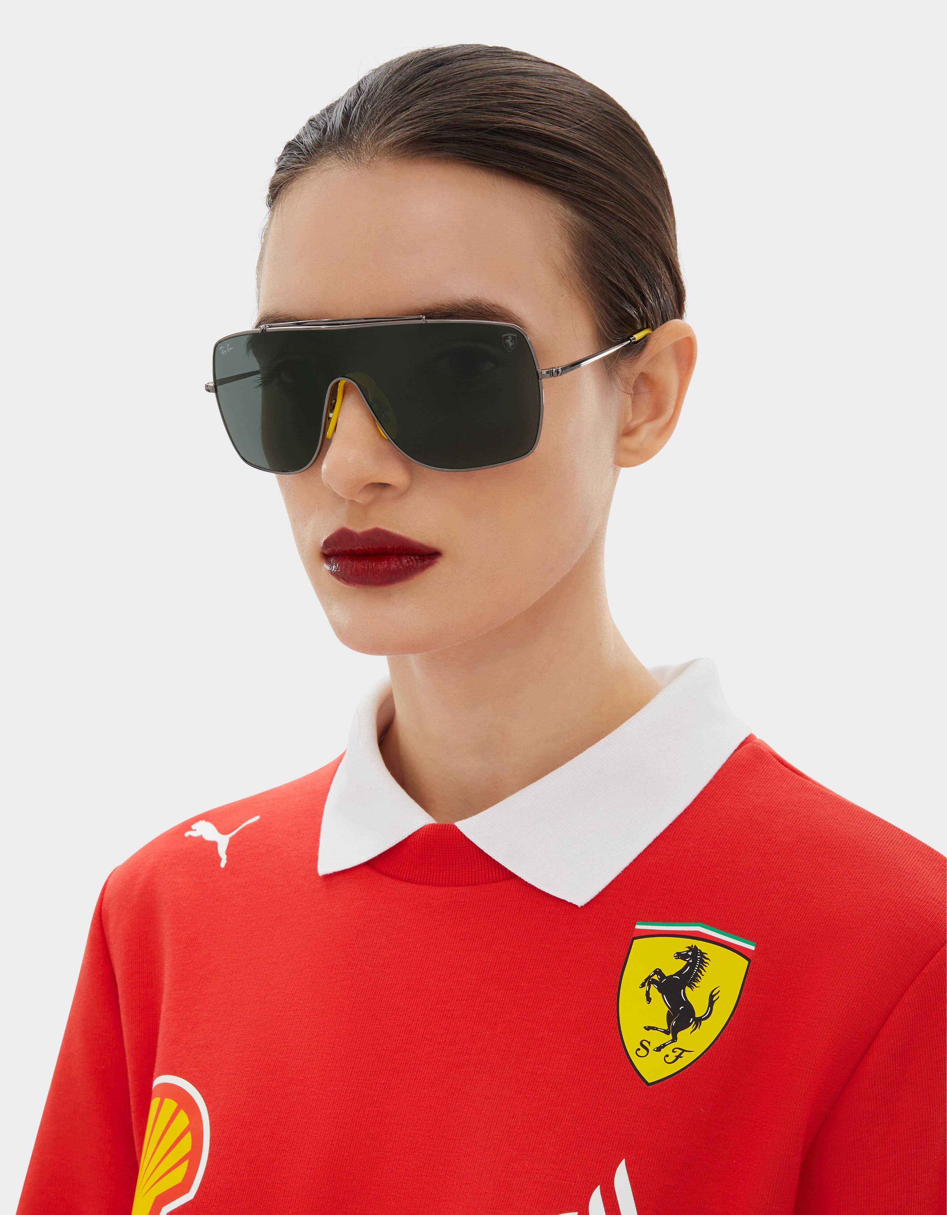Ferrari Ray-Ban für Scuderia Ferrari RB3697MF in Metall Gewehrlaufgrau mit dunkelgrauen Gläsern Dunkelgrau F1506f