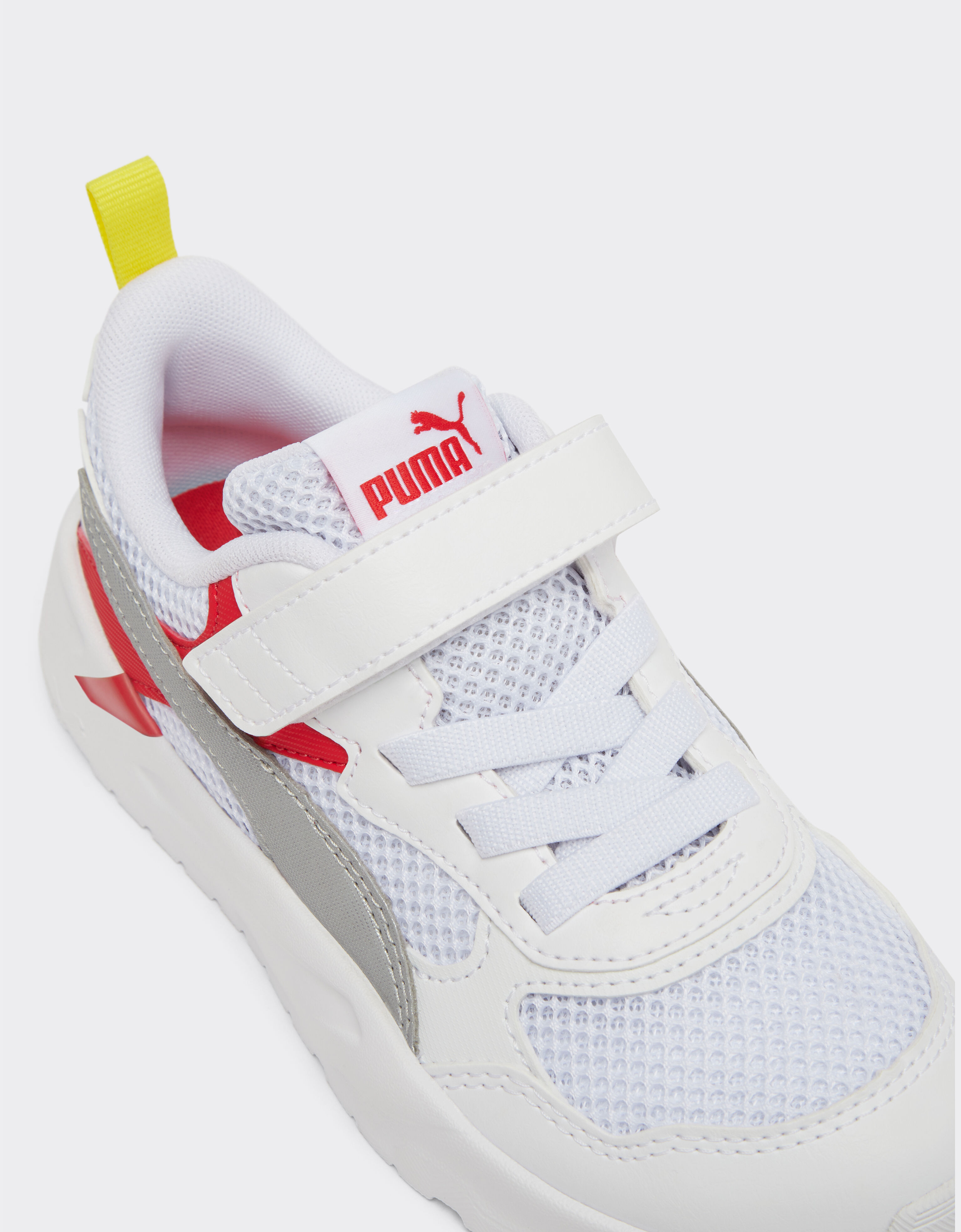 Ferrari Children’s Puma for Scuderia Ferrari Trinity shoes Optical White F1130fK