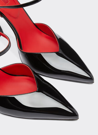Ferrari Pump shoe in coated leather Black 22010f