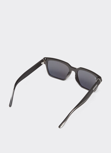 Ferrari Ferrari sunglasses in black acetate with polarised grey lens Black F1544f