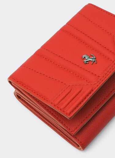 Ferrari 纹理皮革三折钱包 Rosso Dino 红色 20359f
