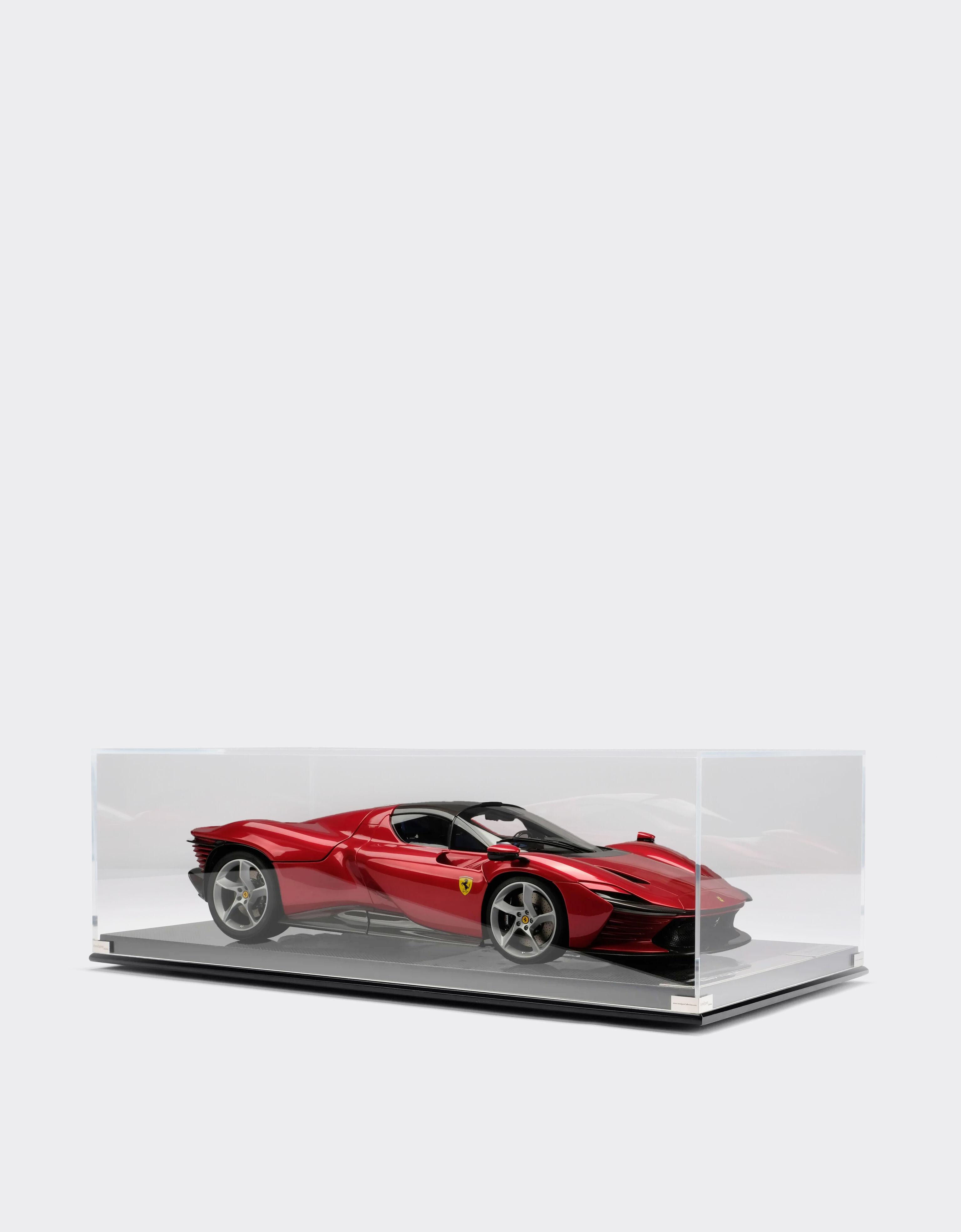 Ferrari Modèle réduit Ferrari Daytona SP3 à l’échelle 1/8 Rouge F0664f