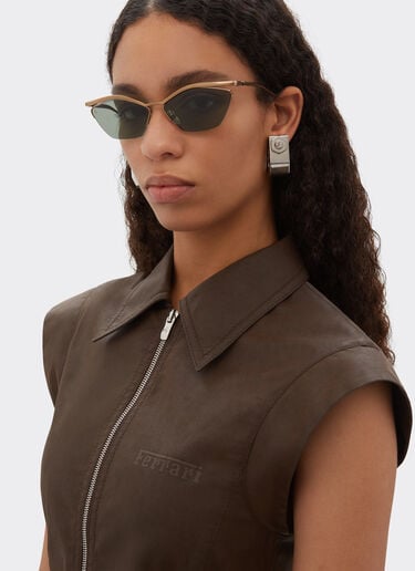 Ferrari Lunettes de soleil Ferrari en titane doré brillant avec verres vert foncé Oro LA0KVf
