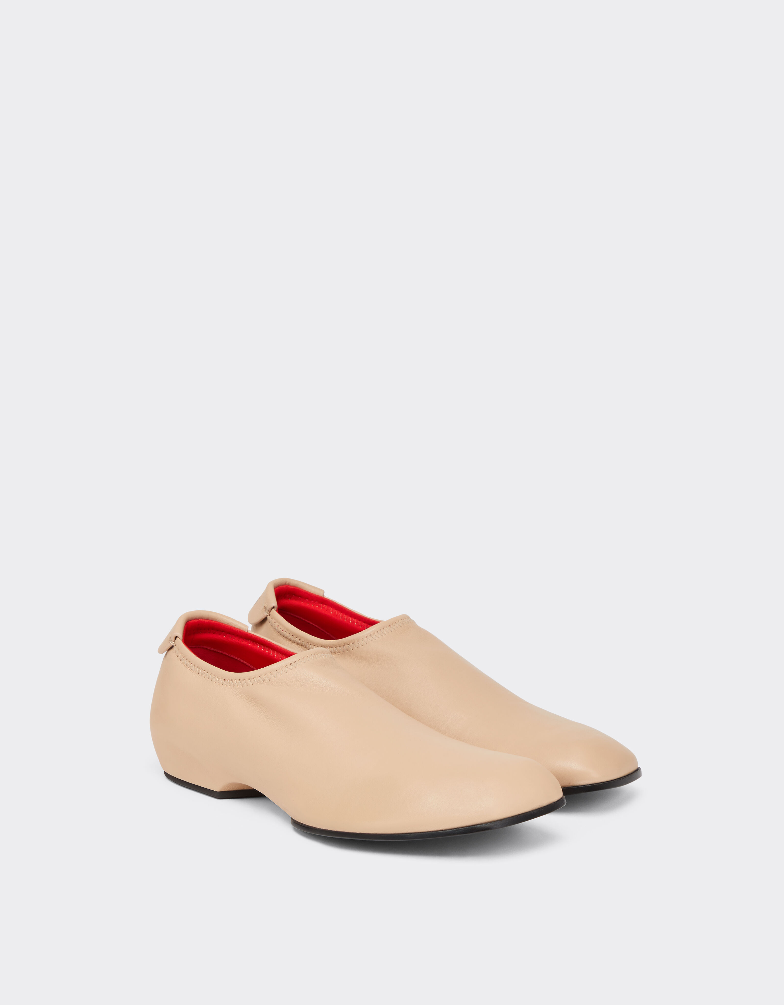 Glossy Leather Mules with Square Heel Ferrari Glossy Leather Mules with Square Heel Panna CSWML0006XL00032f