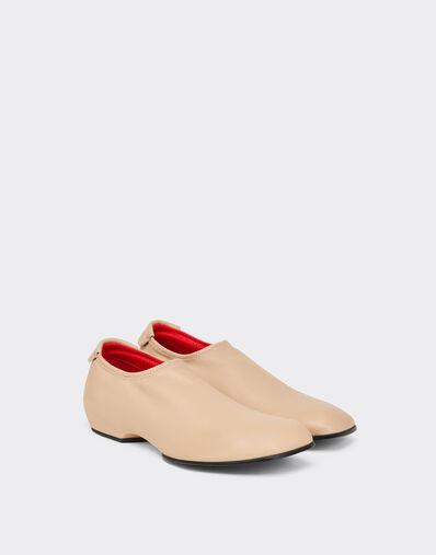 Glossy Leather Mules with Square Heel Ferrari Glossy Leather Mules with Square Heel Panna CSWML0006XL00032f