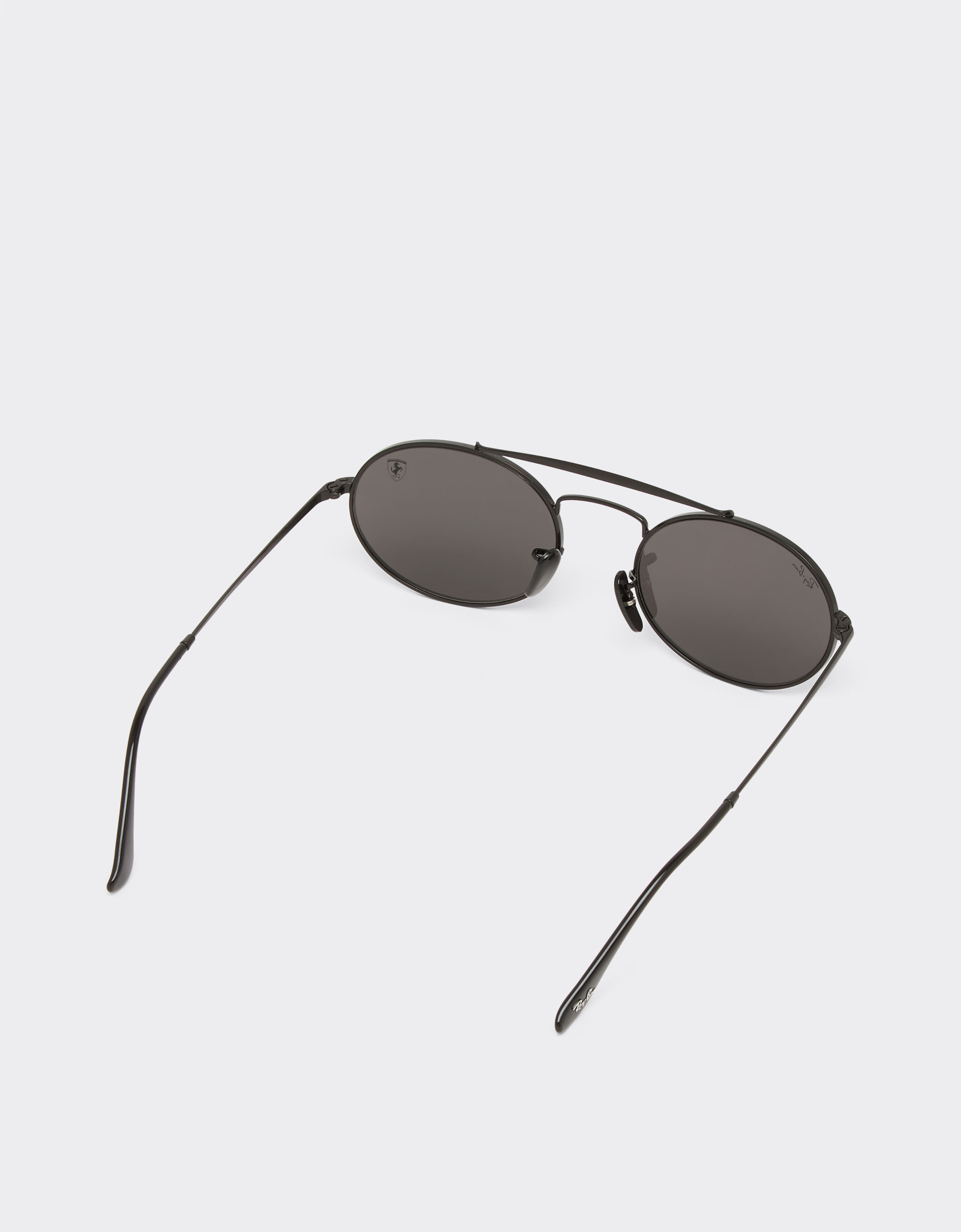 Ray-Ban for Scuderia Ferrari RB3775M en metal negro con lentes gris oscuro Ferrari Ray-Ban for Scuderia Ferrari RB3775M en metal negro con lentes gris oscuro Negro LA0EEf