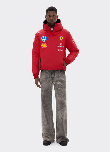 Ferrari 2025 Veste réversible Team Puma pour la Scuderia Ferrari HP Rouge LA068f