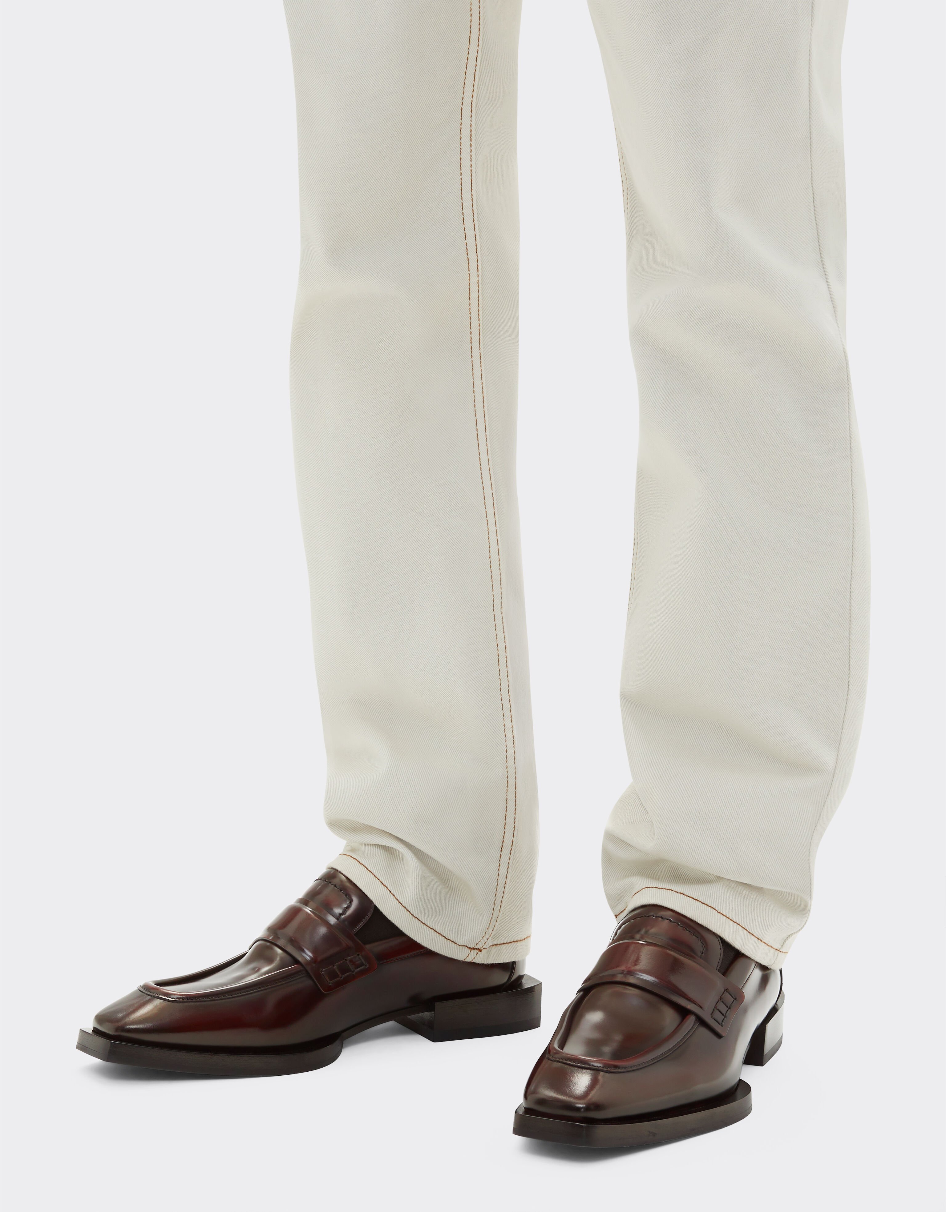 Ferrari 手工磨面皮革乐福鞋 Brown 22013f