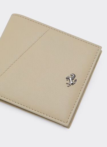 Ferrari Cartera de piel con costura diagonal Gesso 49227f
