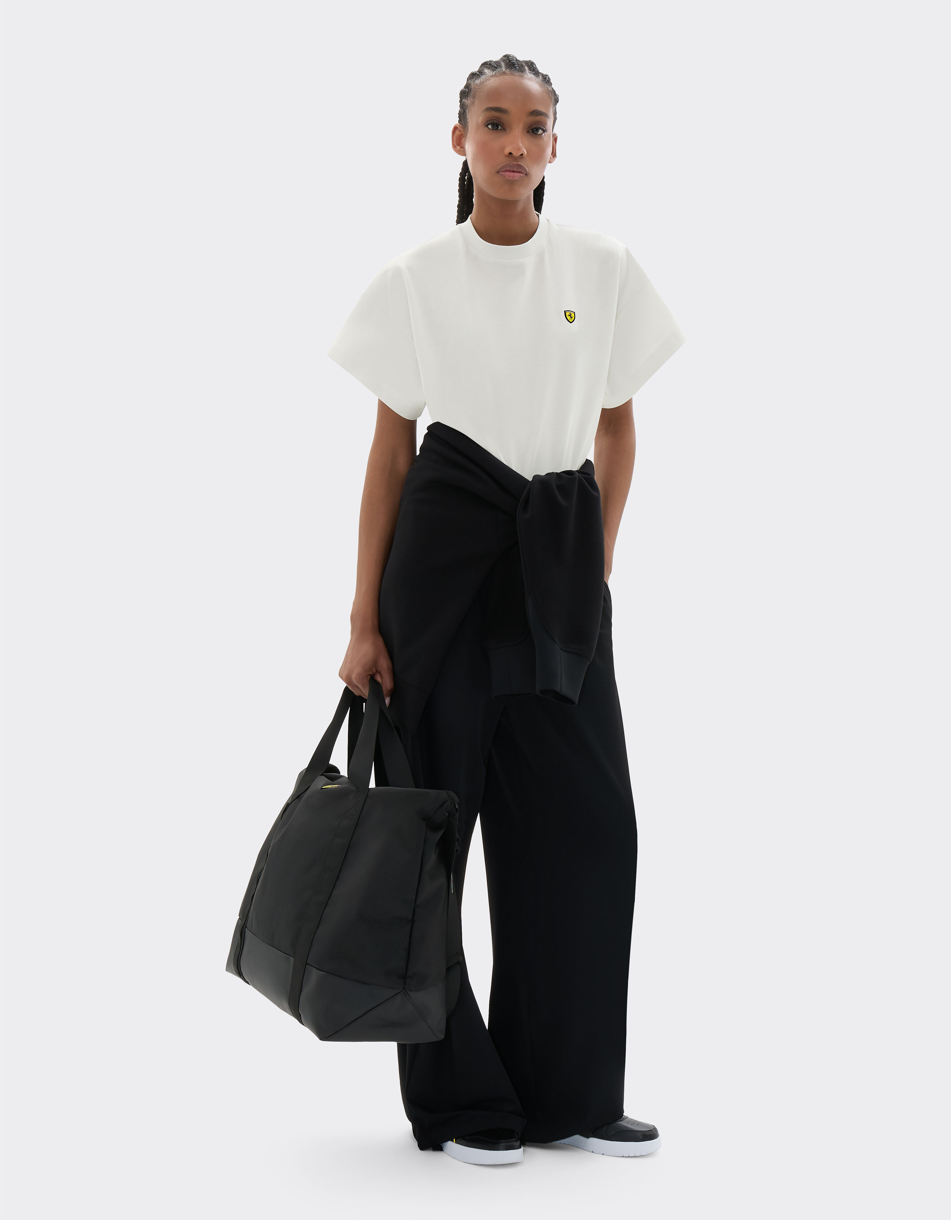  T-Shirt mit Scuderia-Ferrari-Grafik Avorio SJWTH0084JCO0024f