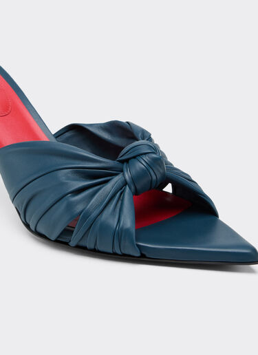 Leather sandal with knotted pattern Ferrari Leather sandal with knotted pattern Peacock 22727f