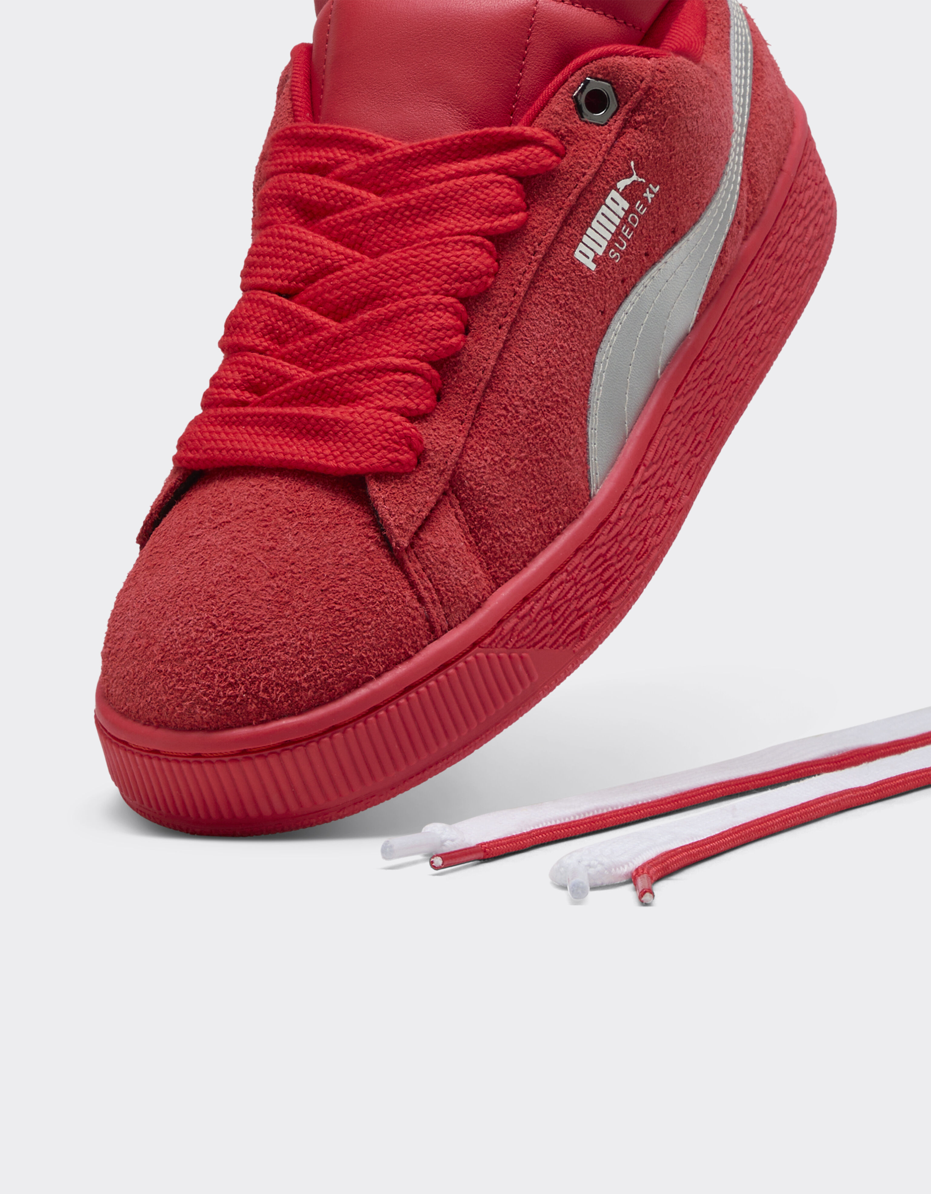 Ferrari Ferrari Style Suede XL trainers by Puma Racing red F1464f