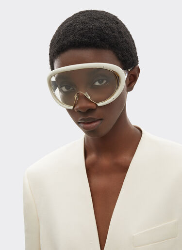 Ferrari sunglasses in shinysilver metal and chalk white leather with transparent lenses Ferrari Ferrari sunglasses in shinysilver metal and chalk white leather with transparent lenses Bianco Ottico LA0LLf