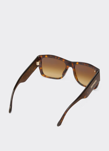 Ferrari Ferrari sunglasses in Havana acetate with polarised brown gradient lenses Tortoiseshell F1264f