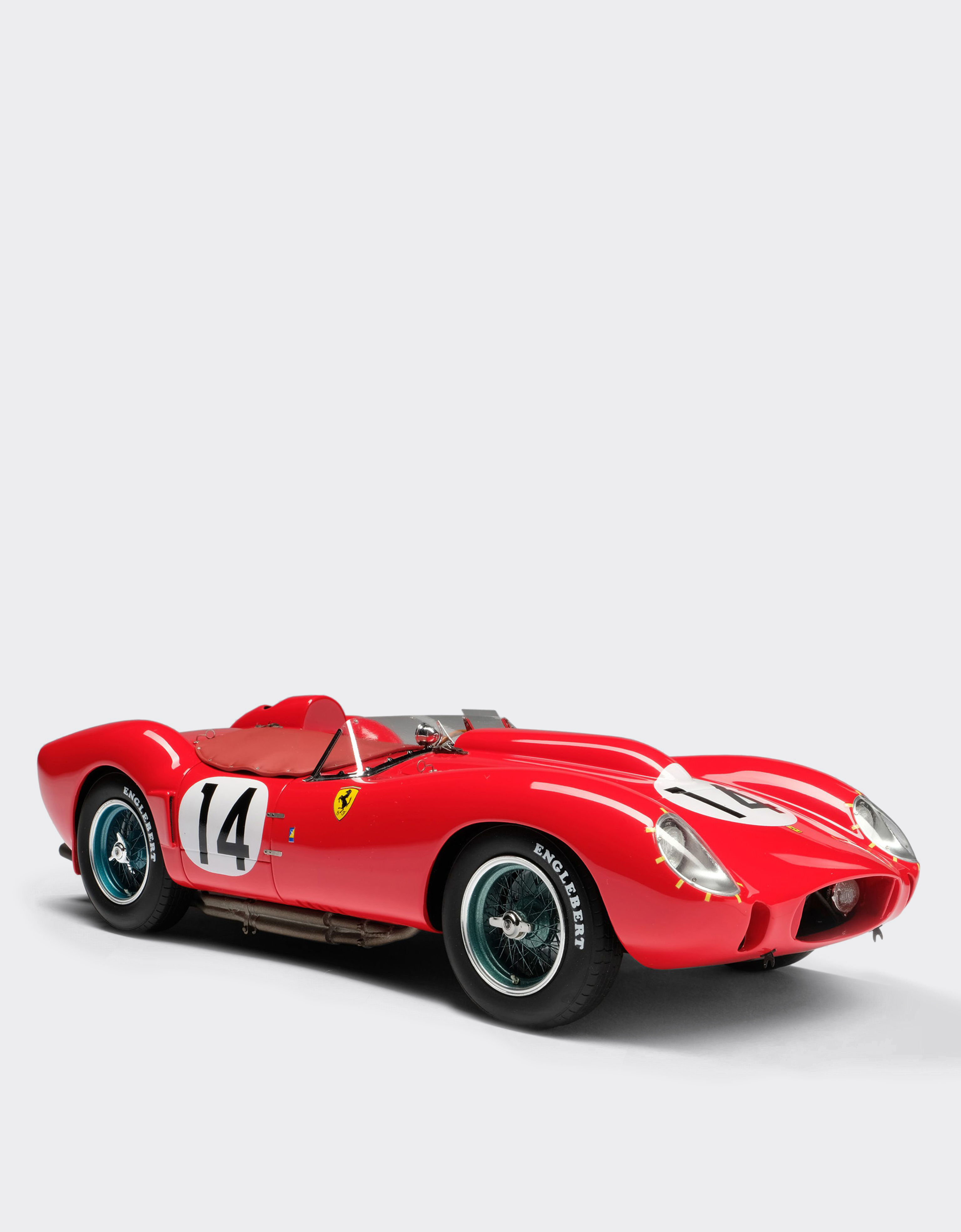 ${brand} Modello Ferrari 250 TR 1958 Le Mans in scala 1:18 ${colorDescription} ${masterID}