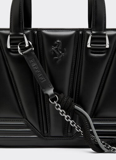GT mini tote bag Reacondicionado por Ferrari en cuero con scooby Ferrari GT mini tote bag Reacondicionado por Ferrari en cuero con scooby Negro 49880f