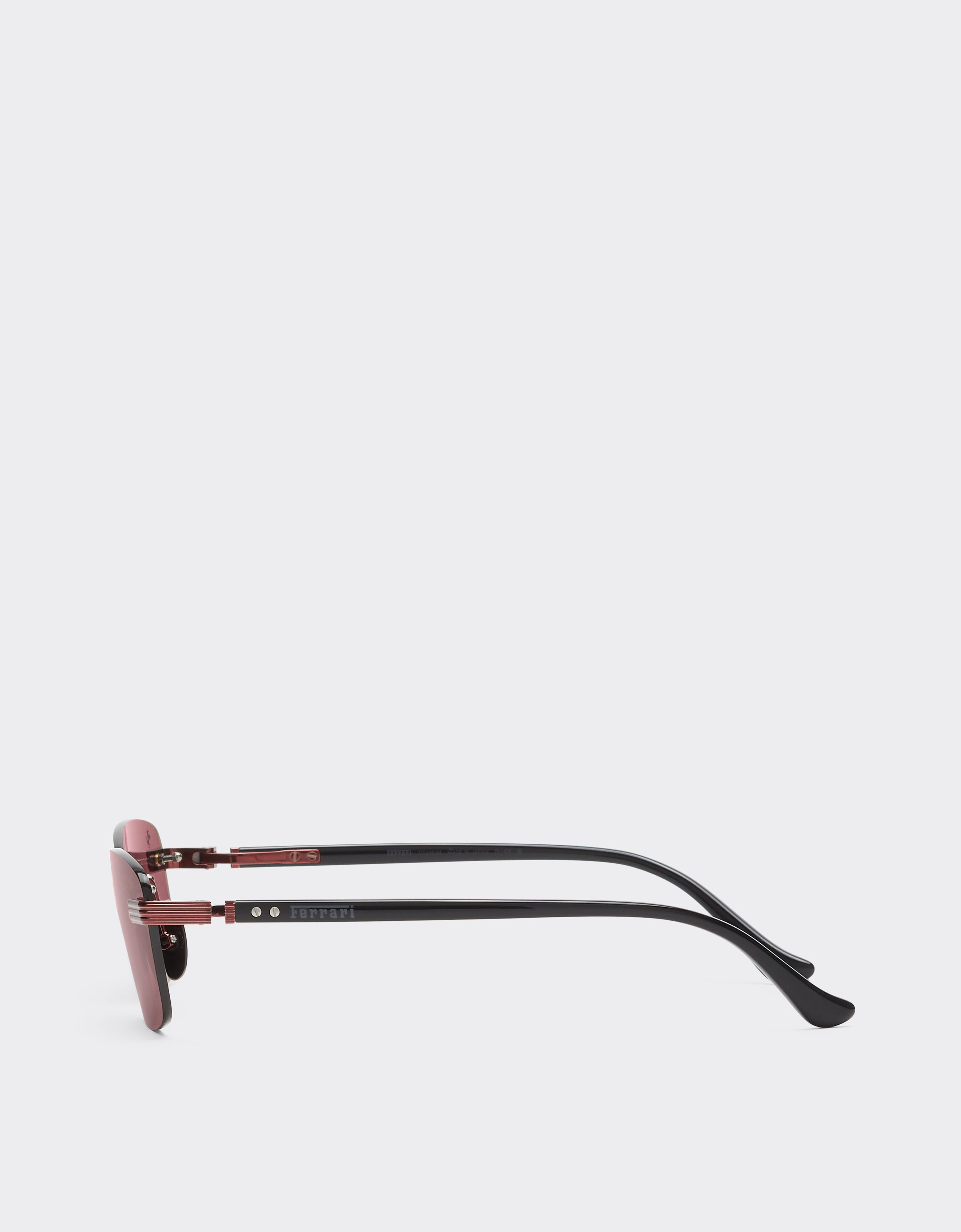 Lunettes de soleil en titane rouge brillant et acétate avec verres bordeaux exclusifs Ferrari Contrast Pro™ Ferrari Lunettes de soleil en titane rouge brillant et acétate avec verres bordeaux exclusifs Ferrari Contrast Pro™ Rosso Scuro LA0L8f