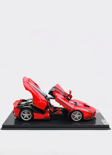 Ferrari LaFerrari 1:8 模型车 红色 L2993f