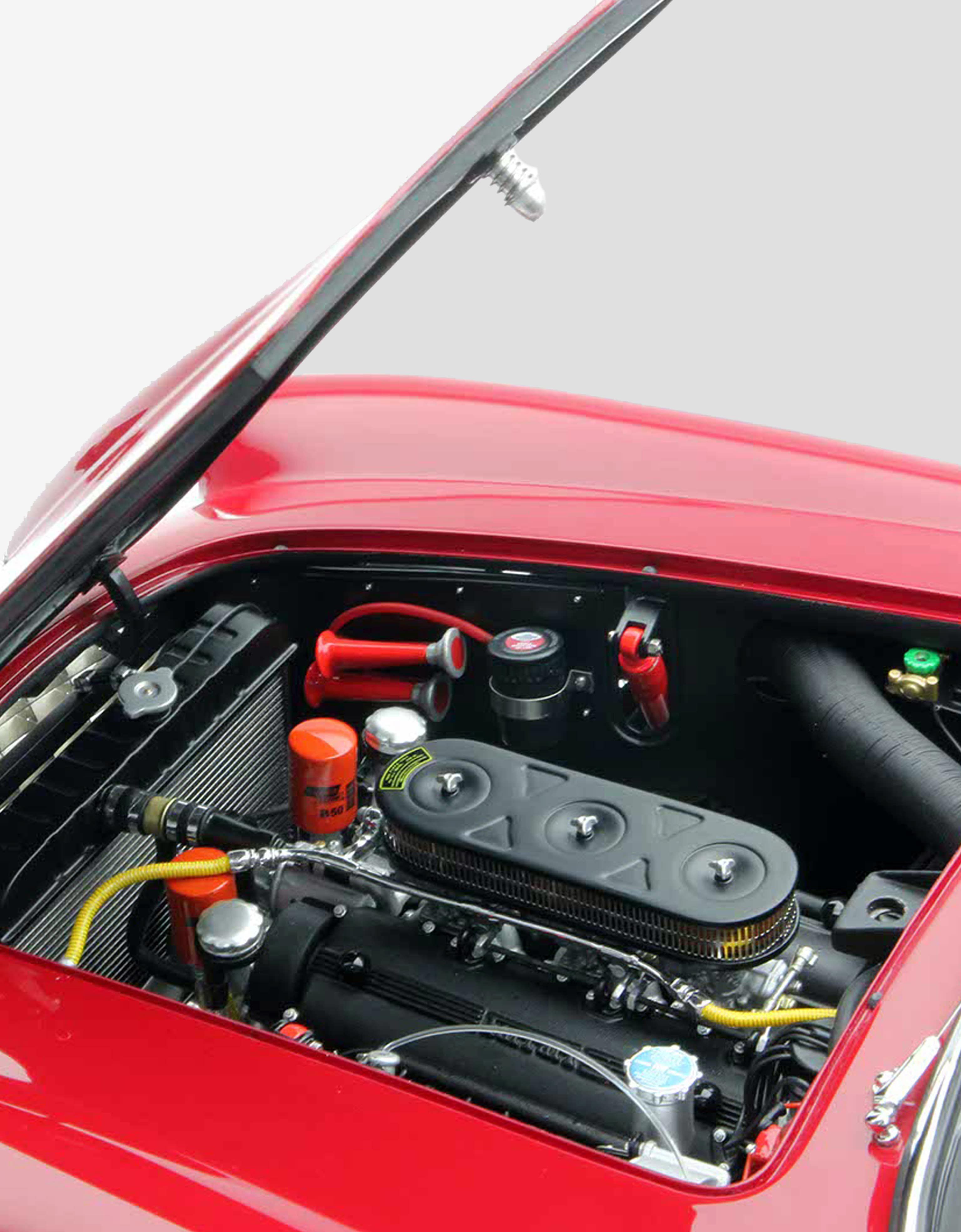 Ferrari Modellauto Ferrari 250 GT SWB Lusso im Maßstab 1:8 MEHRFARBIG L6330f