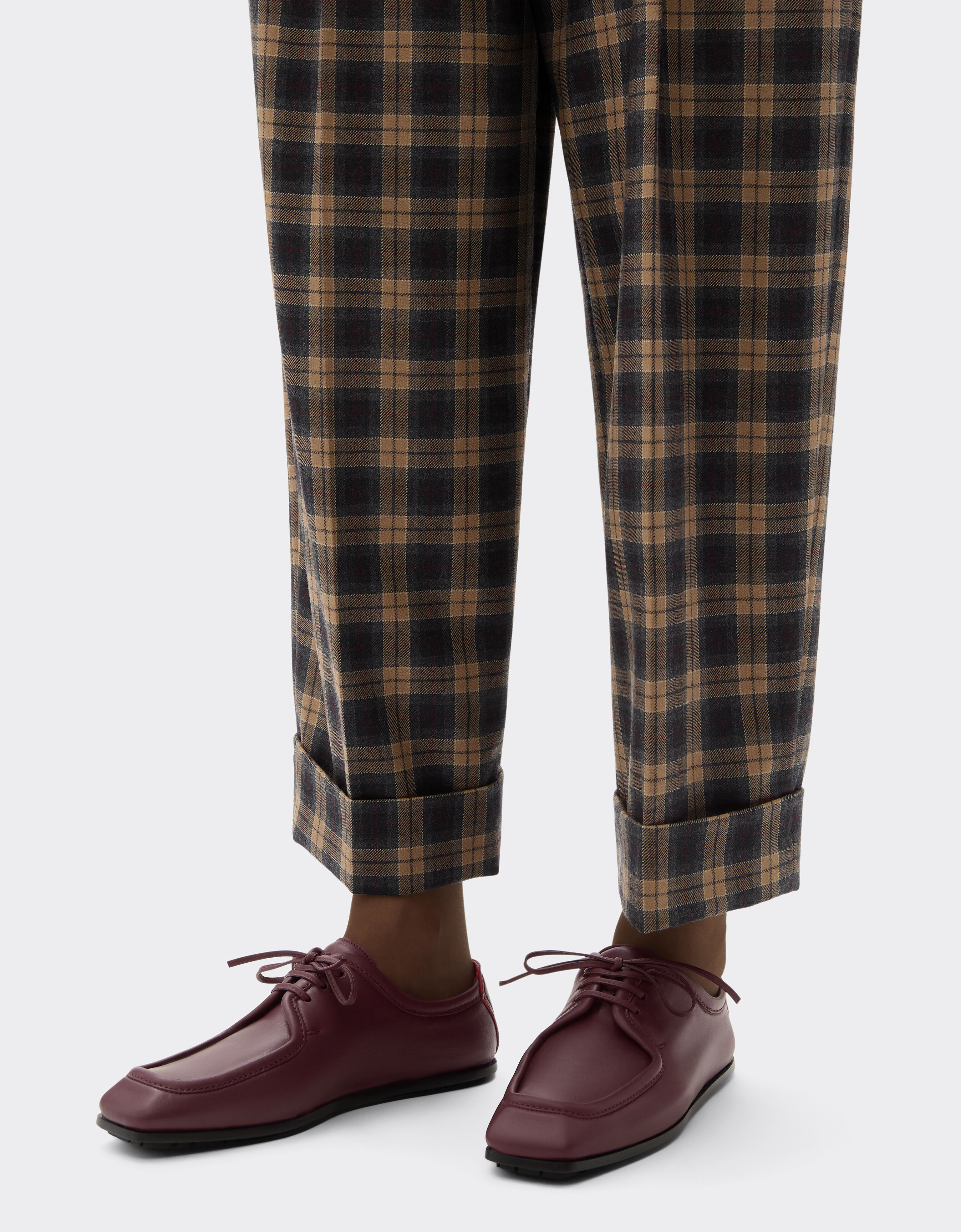 Ferrari Chaussure derby en cuir Acajou 49159f