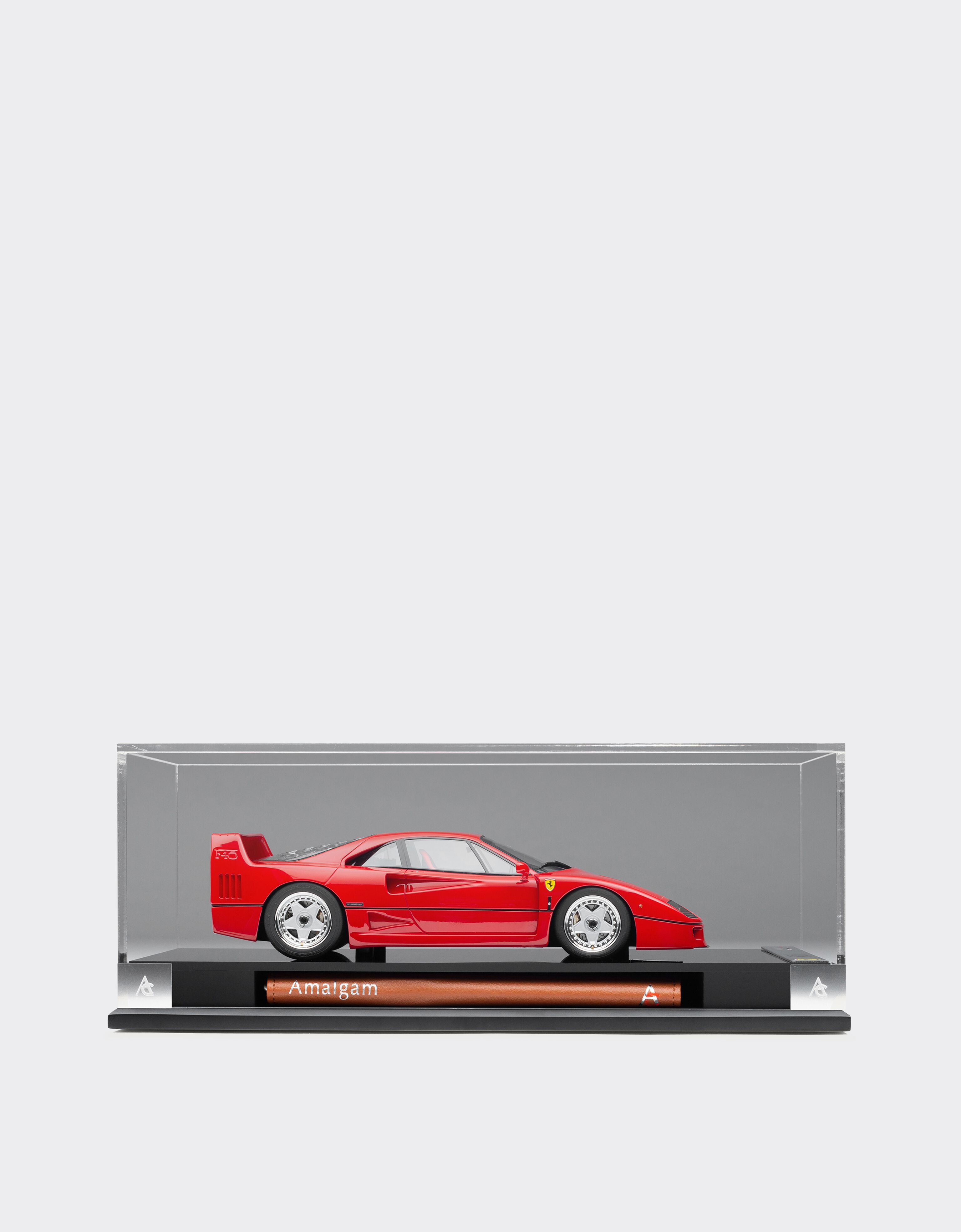 Ferrari Modèle réduit F40 à l'échelle 1/18 Rouge F0112f