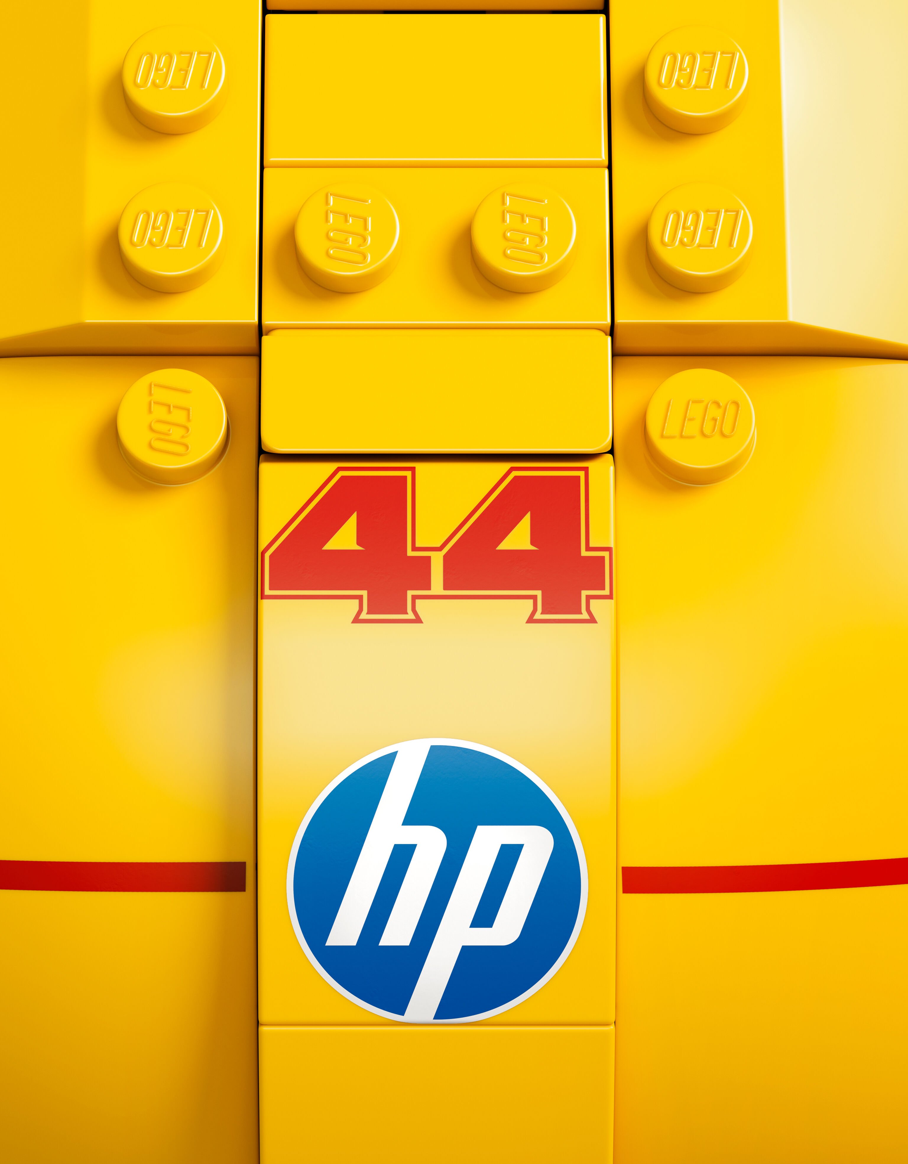 LEGO® Editions Scuderia Ferrari HP Display Set – Lewis Hamilton Helmet and Minifigure Ferrari LEGO® Editions Scuderia Ferrari HP Display Set – Lewis Hamilton Helmet and Minifigure Yellow LA0TY1229EXT0001f