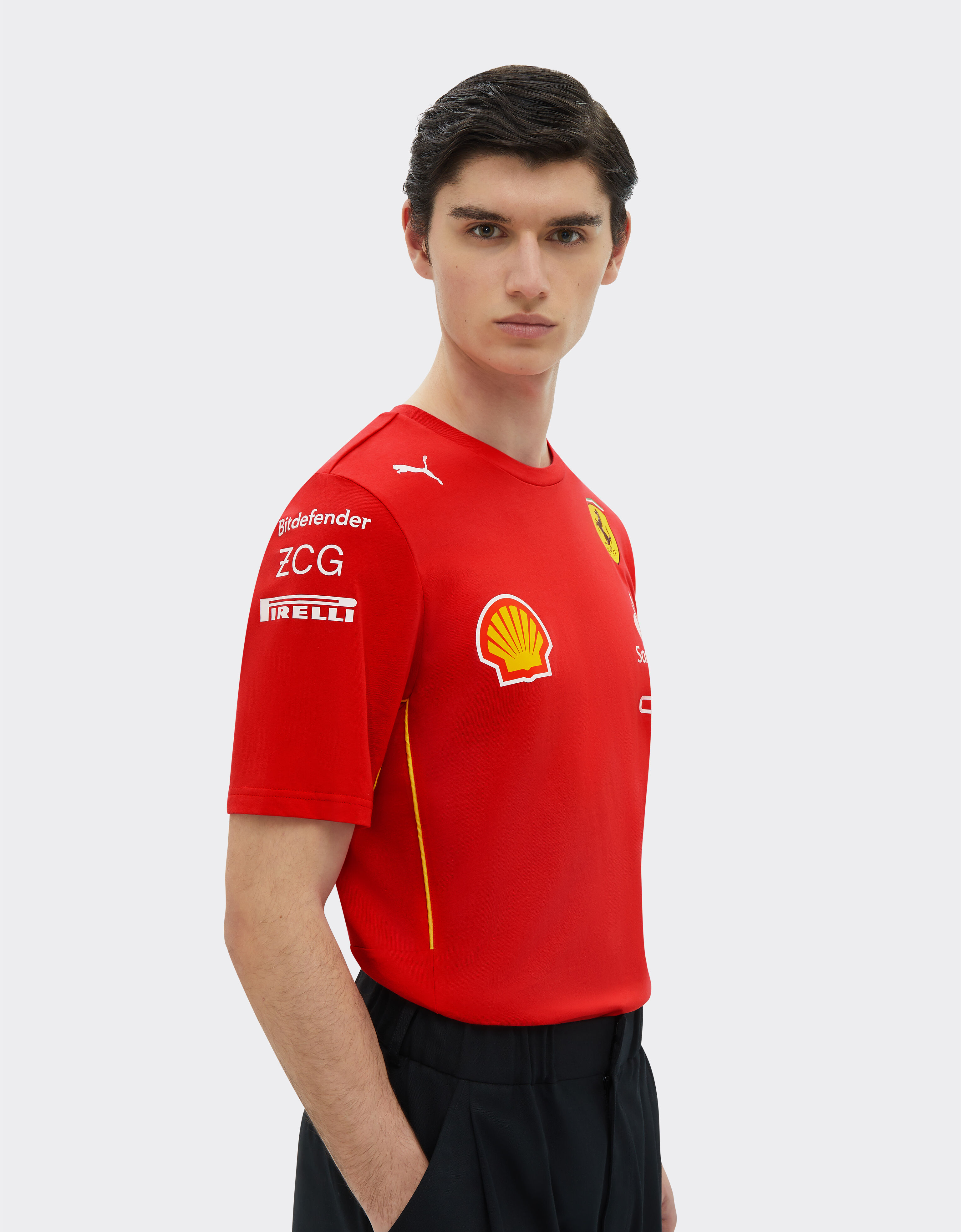 2024 Scuderia Ferrari Team Replica T shirt in Rosso Corsa for Men Ferrari