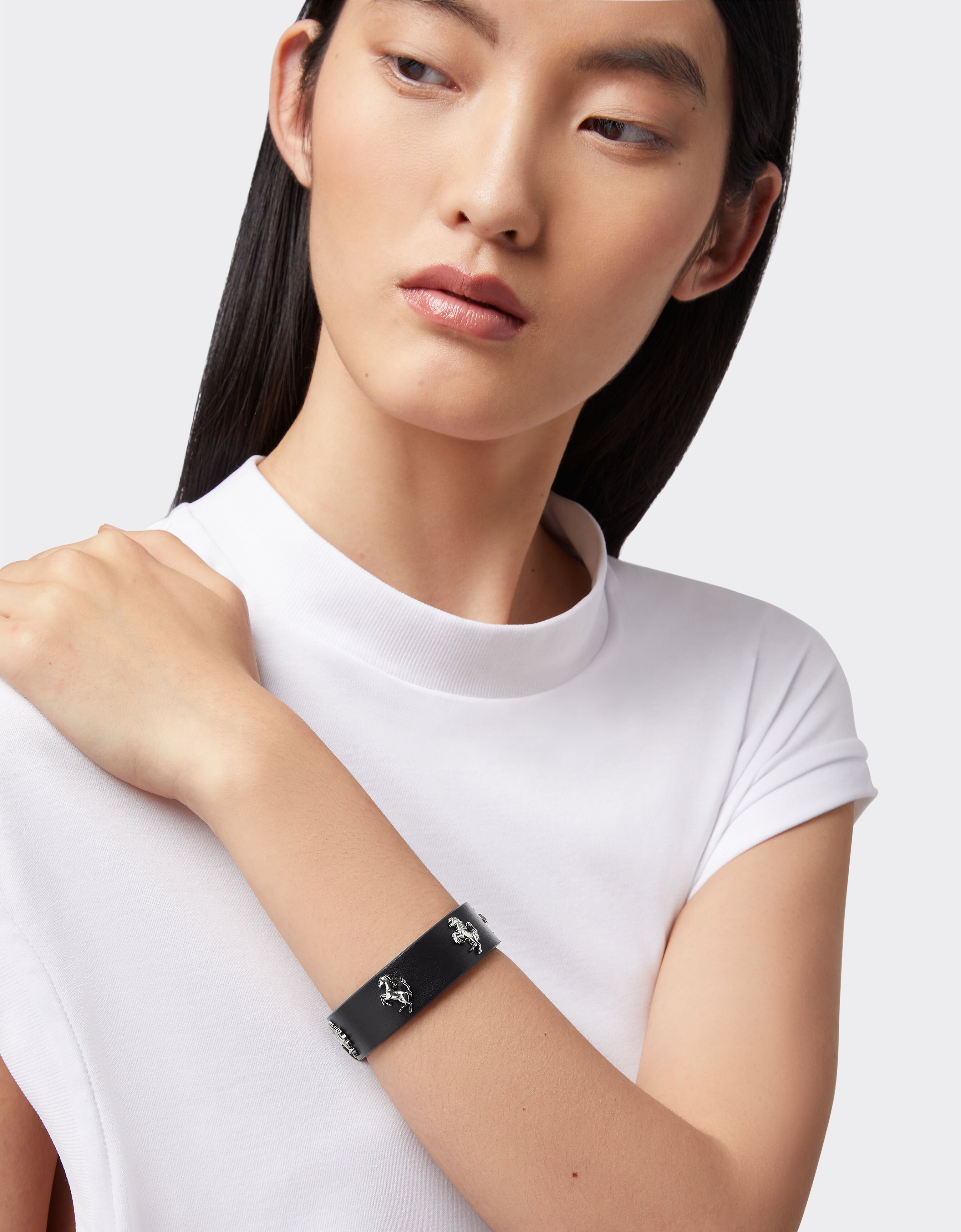 Ferrari Black leather bracelet with studs Black 20257f