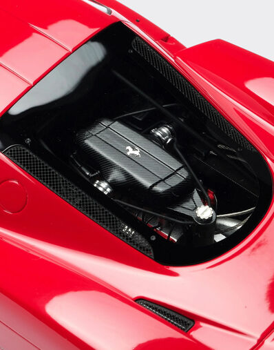 Ferrari Ferrari Enzo model in 1:18 scale Red L7814f